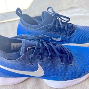 Nike 11.5 mens shoes